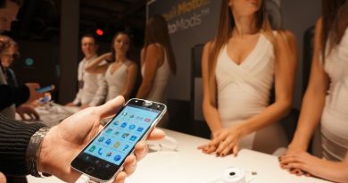 Смартфоны Lenovo Moto Z и Moto Z Play