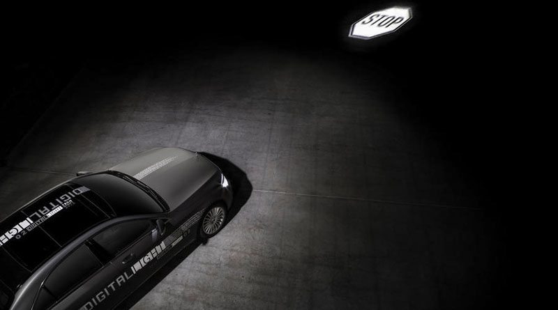 Mercedes Digital Light