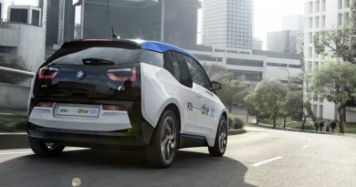 BMW i3 | Фото: YouDrive