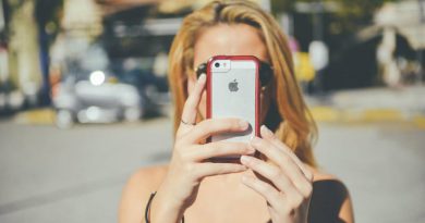 iPhone | Фото: video-images.vice.com