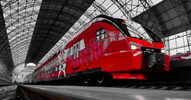 Двухэтажный аэроэкспресс | Фото: Марк Кожура