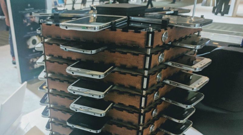 Майнинг-ферма | Фото: 3dnews.ru