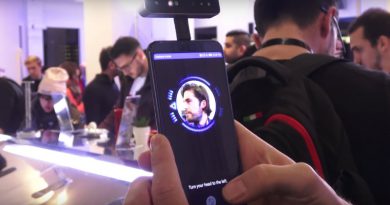 Face ID от Huawei | Фото: YouTube