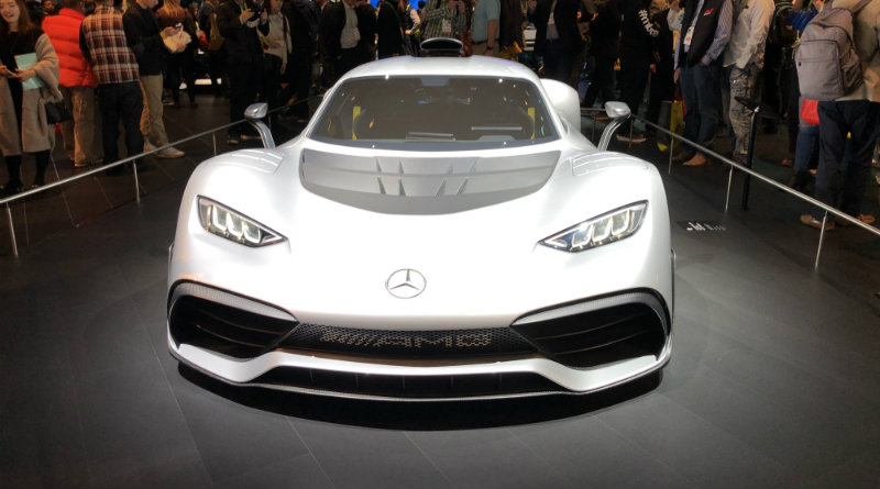 Mercedes на CES 2018 | Фото: chudo.tech