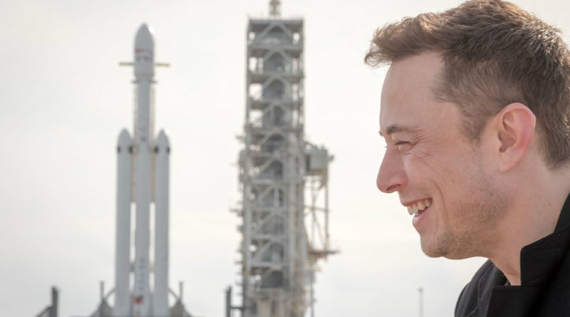 Falcon Heavy | Фото: https://cdn.arstechnica.net