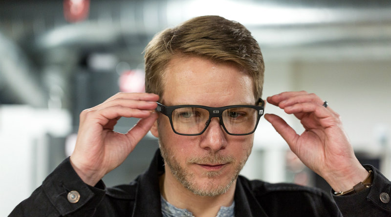 Intel Vaunt | Фото: The Verge