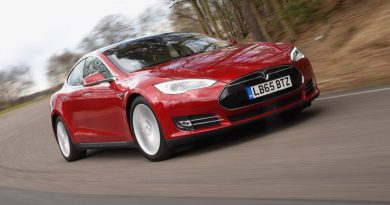 Tesla Model S | Фото: Tesla Roadster | Фото: Tesla