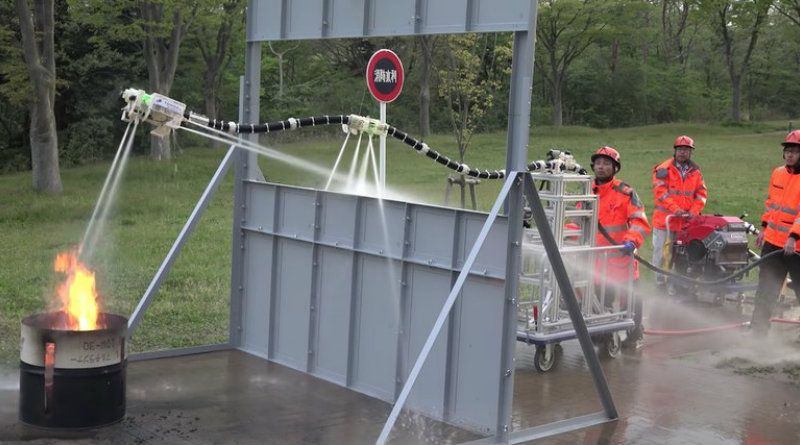 Робот-пожарный | Фото: YouTube