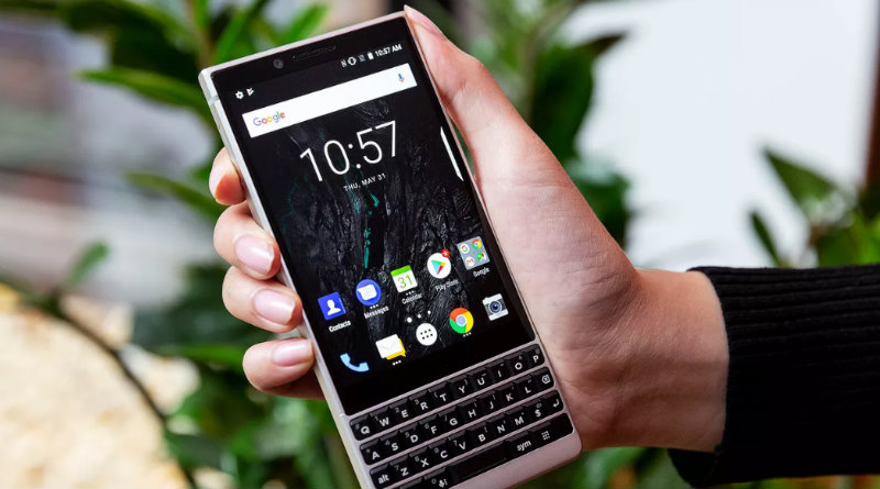 BlackBerry KEY2 | Фото: The Verge