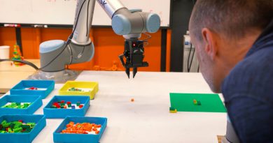 Brickbot | Фото: Autodesk