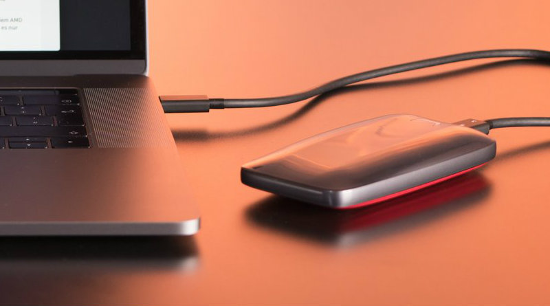 Samsung Portable SSD X5 | Фото: giga