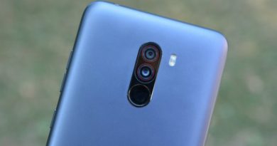 Pocophone F1 | Фото: Android Authority