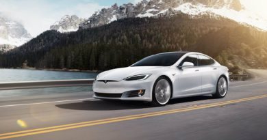 Tesla | Фото: slashgear