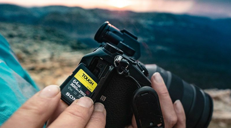 Sony Tough | Фото: Sony