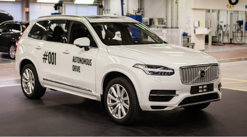 Volvo XC90 | Фото: MotorScribes