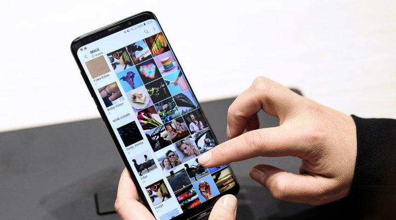 Смартфон | Фото: riafan.ru