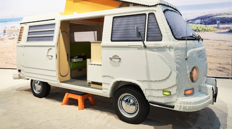 Фургон из Lego | Фото: motor.ru