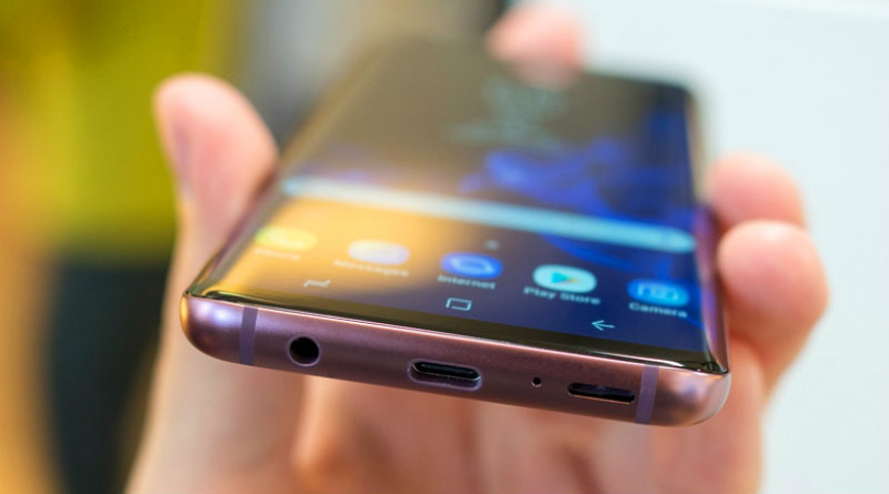 Samsung | Фото: techgenyz.com