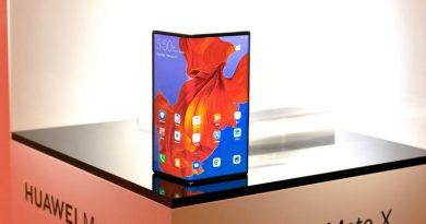 Huawei Mate X | Фото: androidcentral