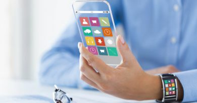 Прозрачный смартфон | Фото: shkolazhizni