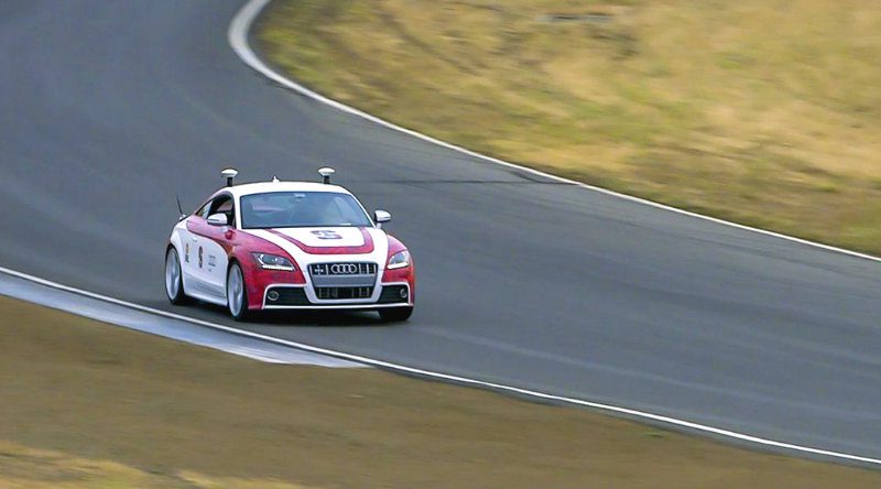 Робомобиль | Фото: The Verge