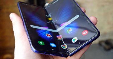 Galaxy Fold | Фото: THE ROCO
