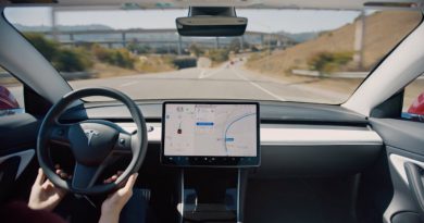 Автопилот Tesla | Фото: mashable.com