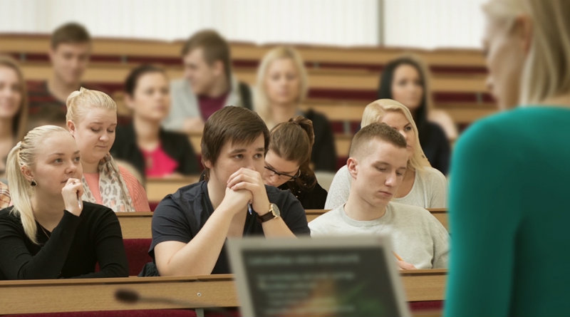 Студенты на паре | Фото: http://venta.lv