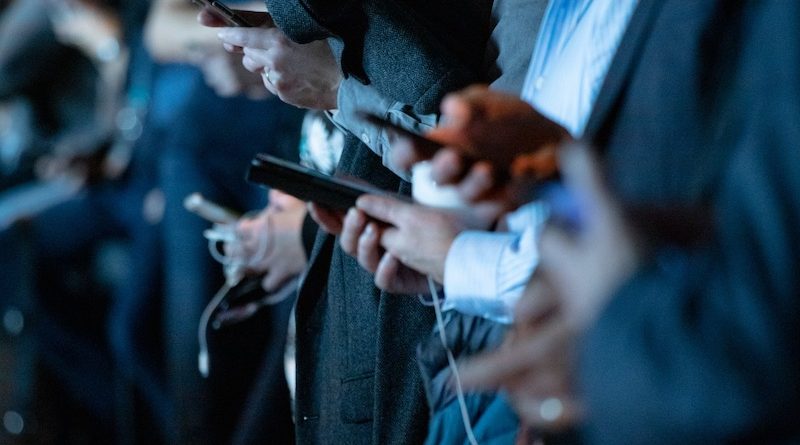 Фото camilo jimenez on Unsplash