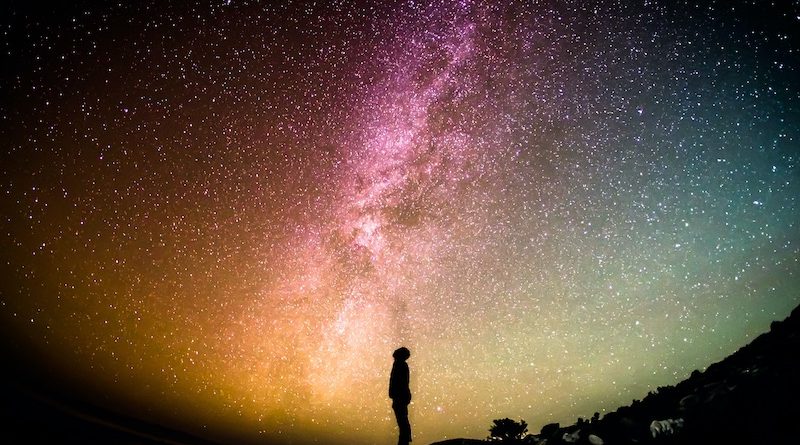 Фото Greg Rakozy on Unsplash