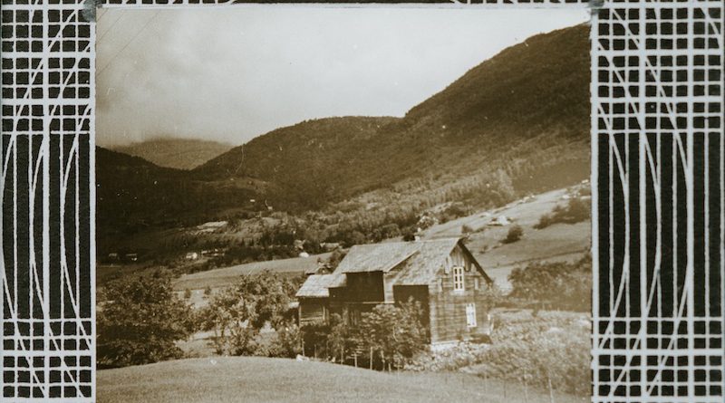 Фото Sebastian Pena Lambarri on Unsplash