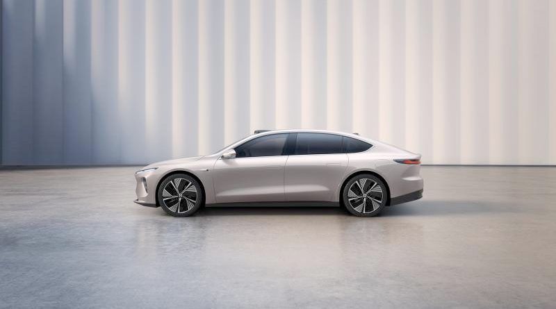 NIO ET7