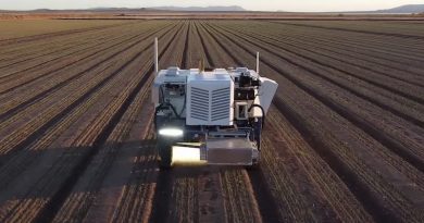 Фото Carbon Robotics