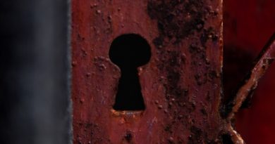 Фото Deleece Cook on Unsplash