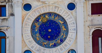 Фото Josh Rangel on Unsplash