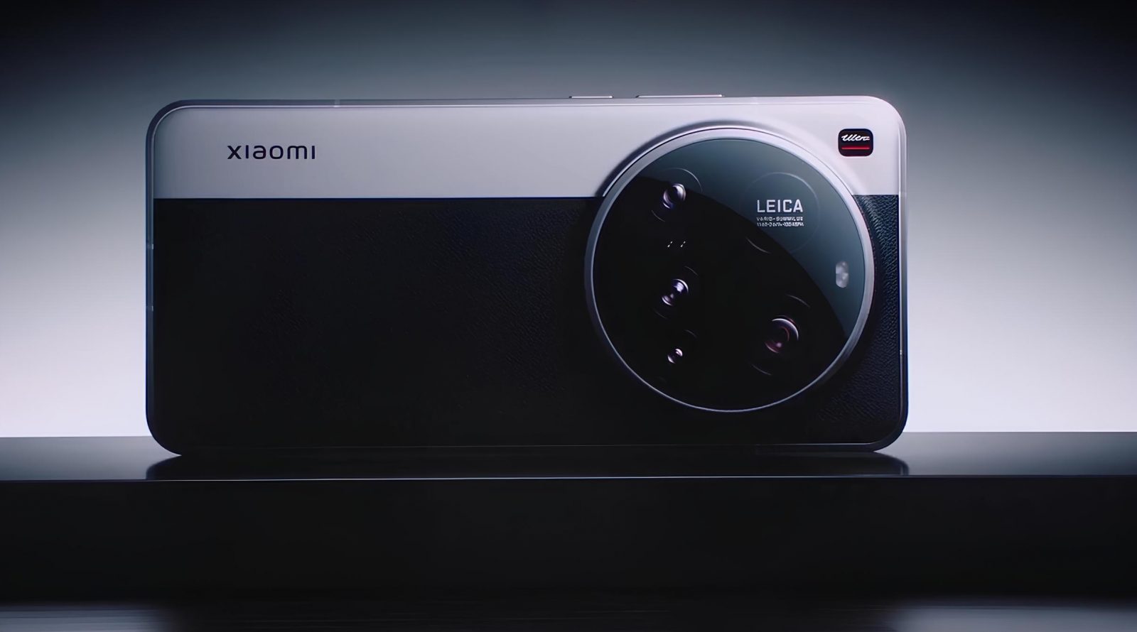 xiaomi-flagman-15-ultra