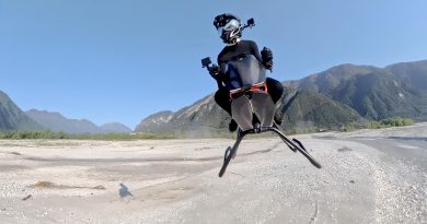 volonaut-airbike-pervyj-v-mire-reaktivnyj-letayushhij-mototsikl