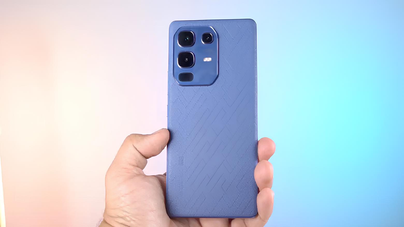 infinix-pervyj-v-mire-smartfon-s-aromatizirovannoj-zadnej-panelyu