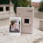 kamera-instax-mini-liplay-1 kamera-instax-mini-liplay-1