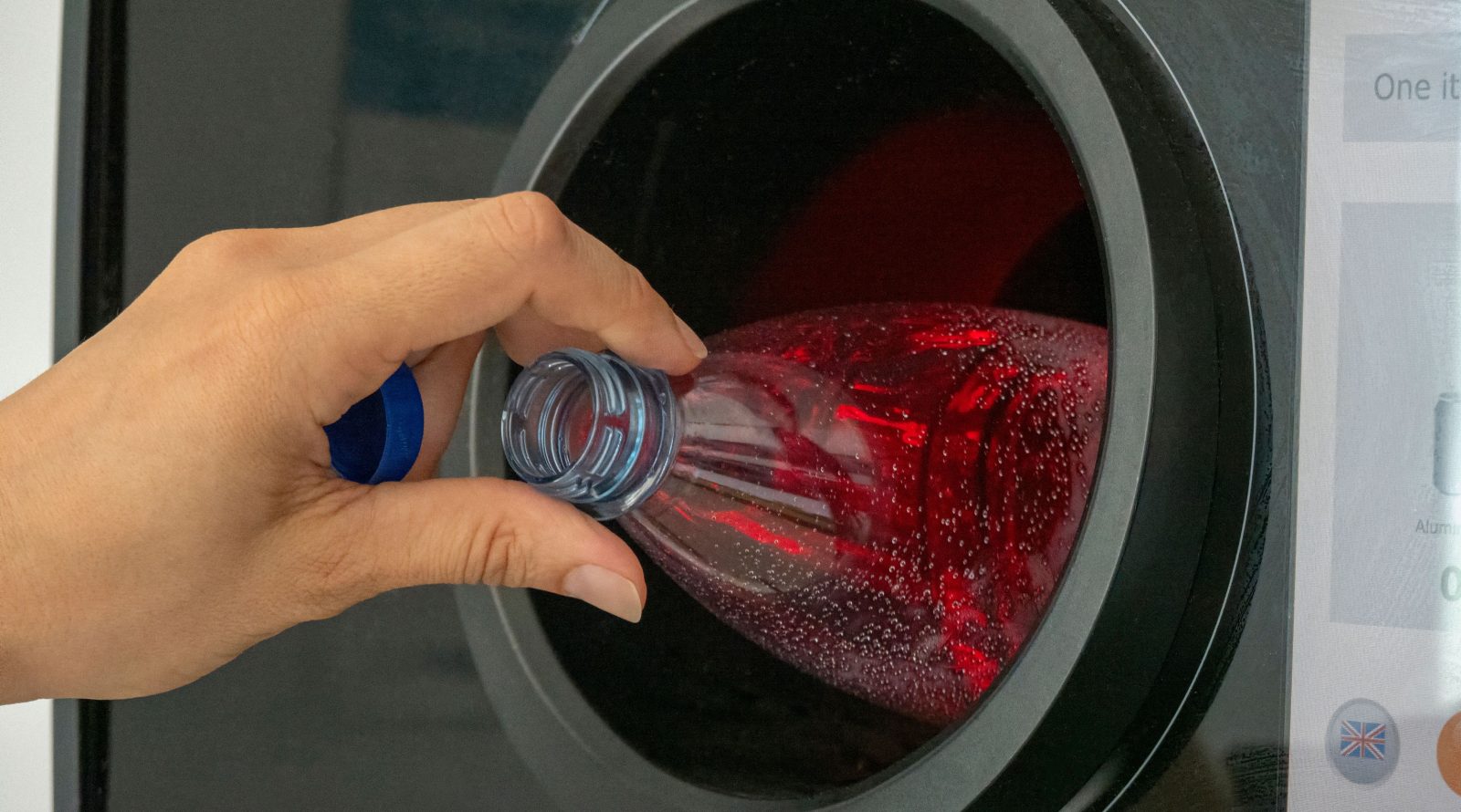 plastikovye-butylki-v-istochnik-energii